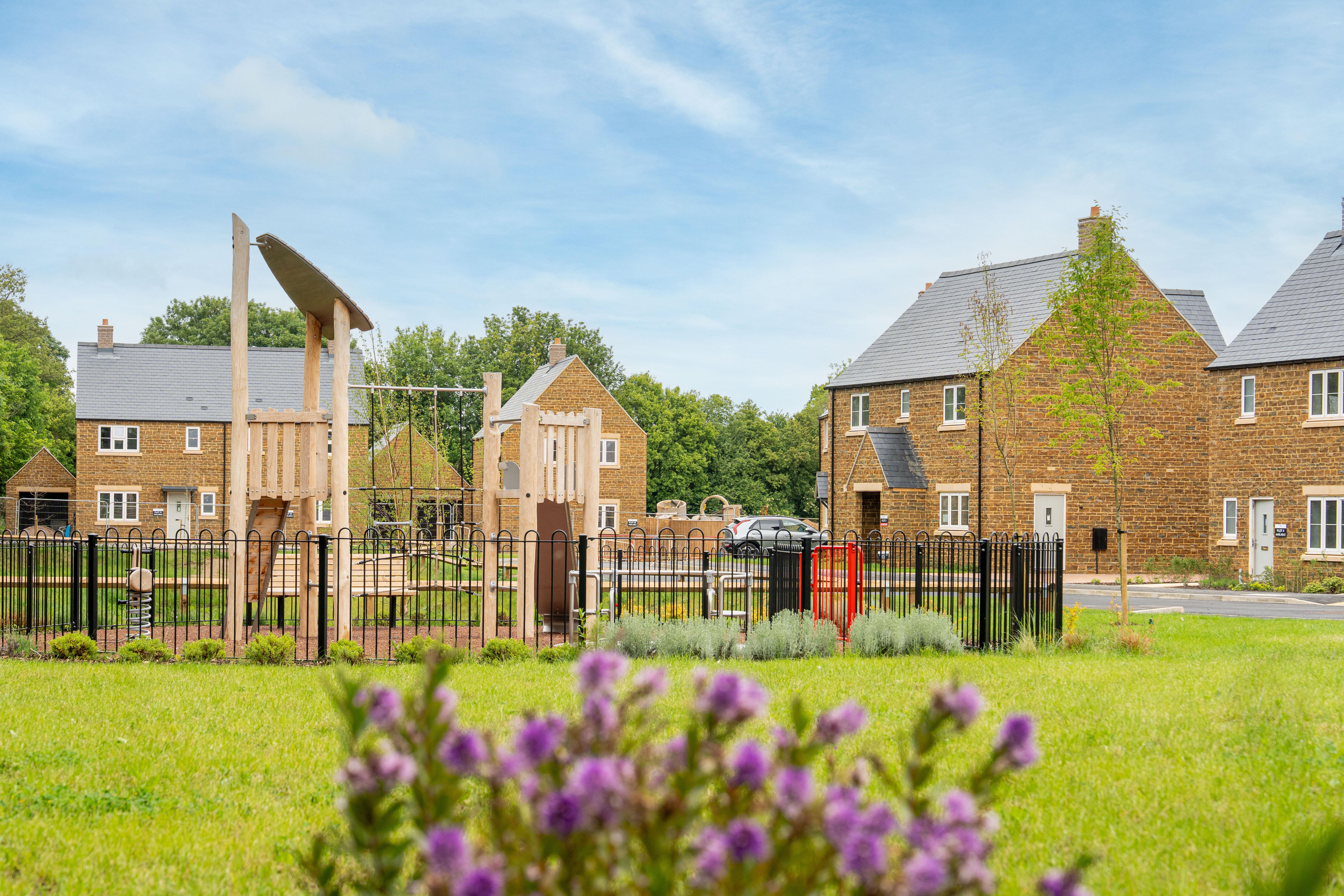 Playground at Deanfield Glade, country development in Hook Norton
