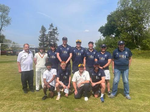 A picture of the cricket team that Deanfield Homes sponsor