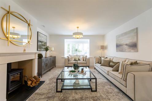 Deanfield Homes offering ‘Show Home for Sale’ at Deanfield Row, Dinton news article